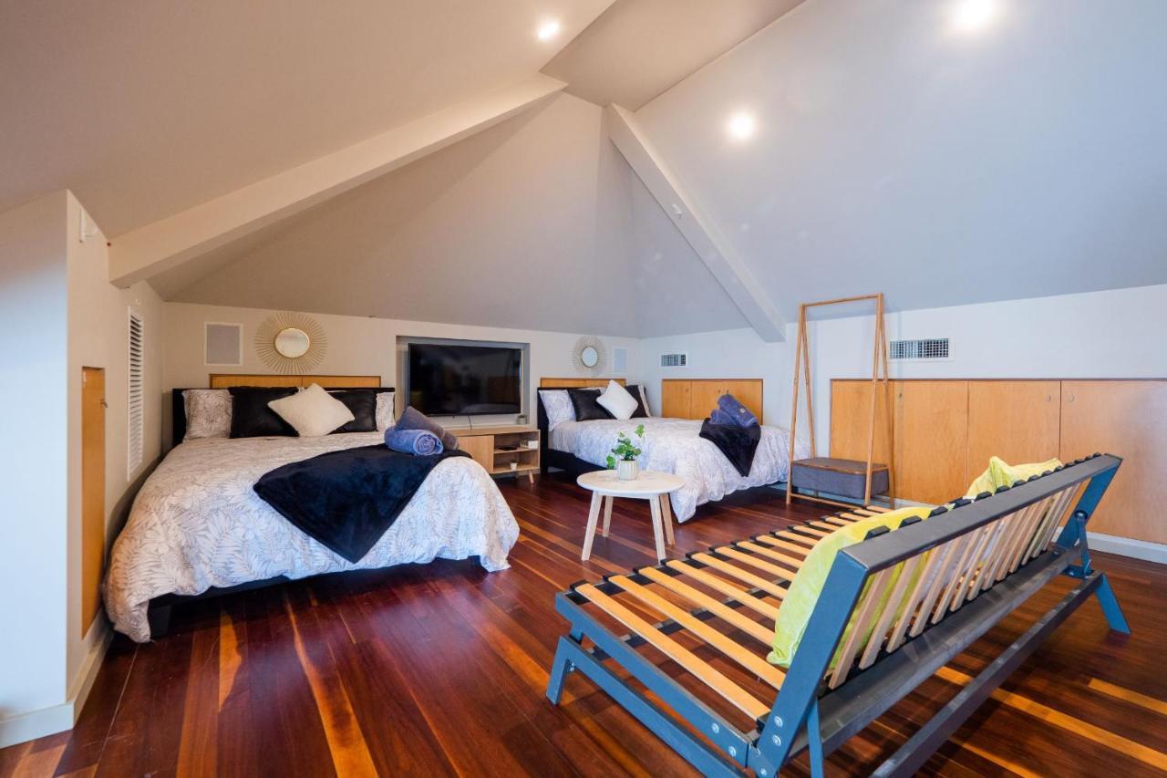 Quiet Private Studio In Strathfield With Kitchenette And Private Bathroom 3Min To Station Sleeps 6 Sydney Esterno foto
